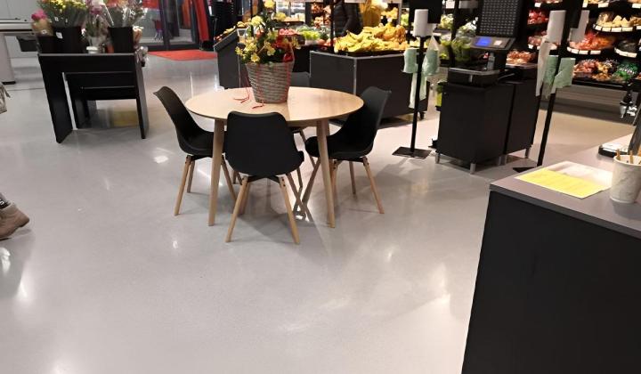 Nous spécialisons dans la pose de sol minéral, personnalisée et élégante.